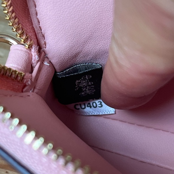Coach Card Case🎈🎈 - Picture 8 of 9